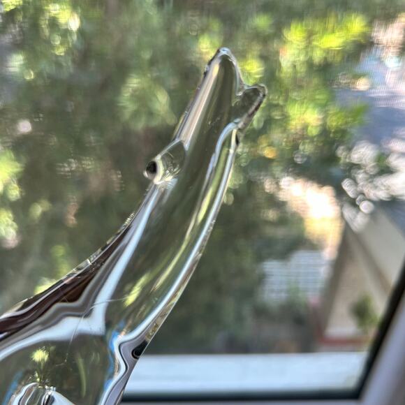 Vintage Clear Glass Howling Wolf Figurine on Stone Base - Picture 6 of 12